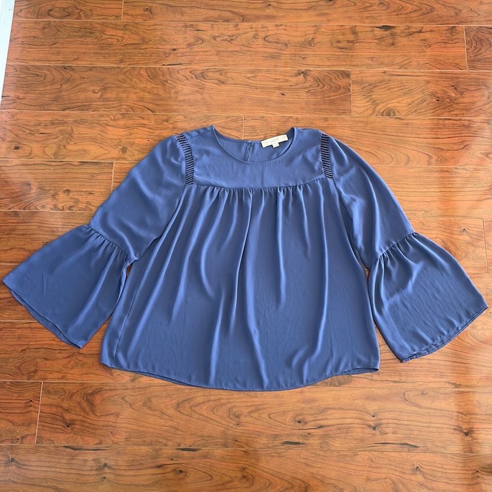 Loft Periwinkle Keyhole Long Bell Sleeve Blouse Shirt Top